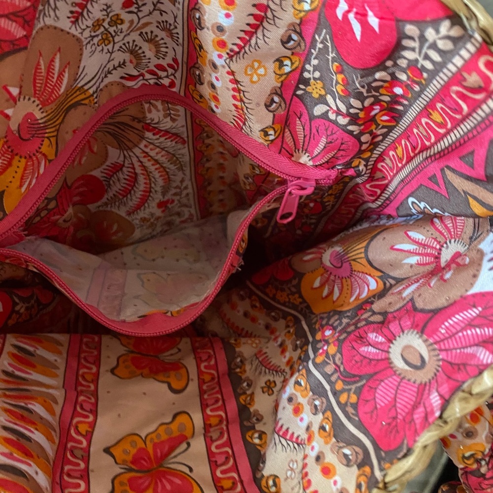 Handbag - Picture 6 of 7